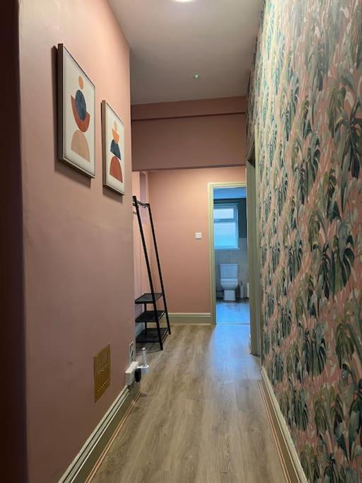 The Rose- Grd Floor, 2-5 Beds, Smarttv, Uni, Tram, M250 Fibre Lejlighed Nottingham Eksteriør billede